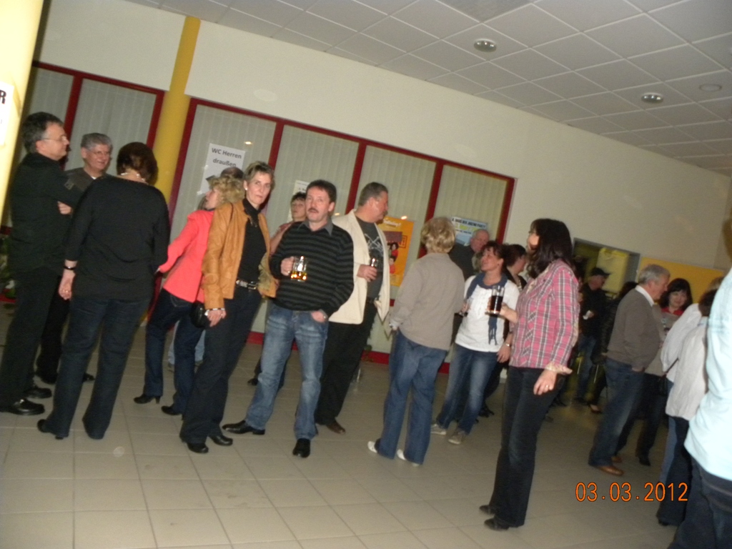 ../Images/2012-PartyMK21.jpg