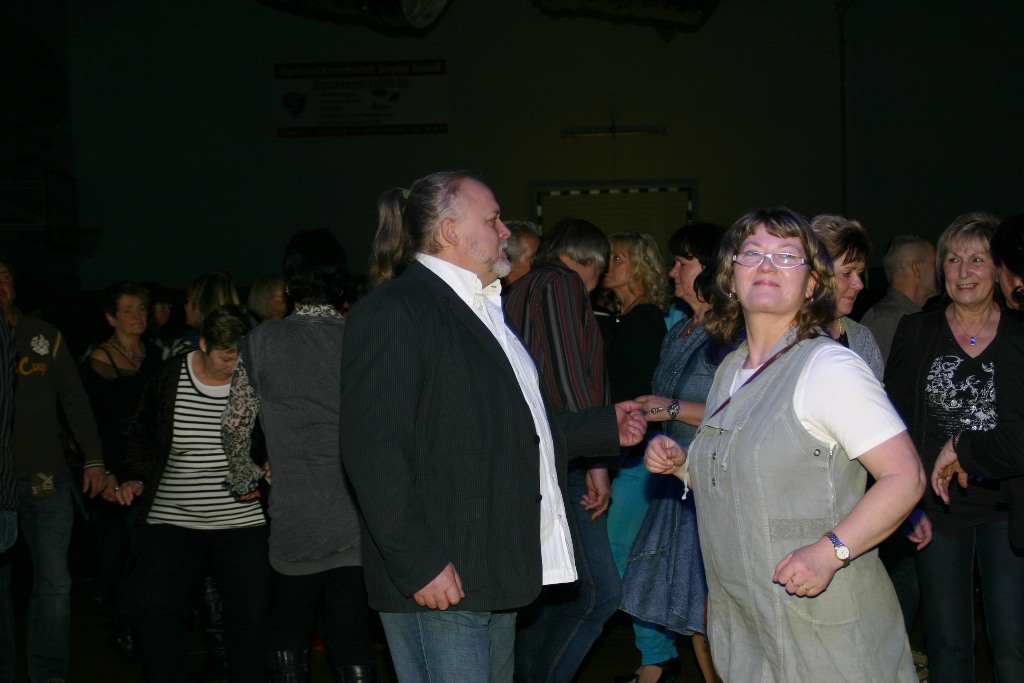 ../Images/2012-PartySW78.jpg